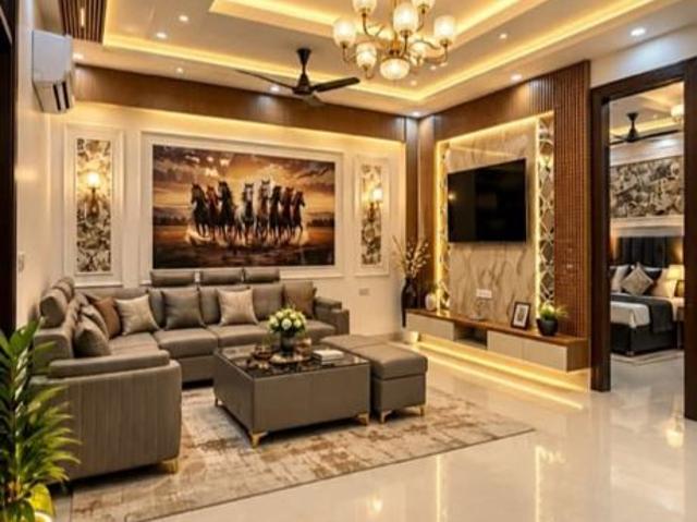 Resale | 3 BHK 1930 Sq.Ft. Apartment in Meerut Road