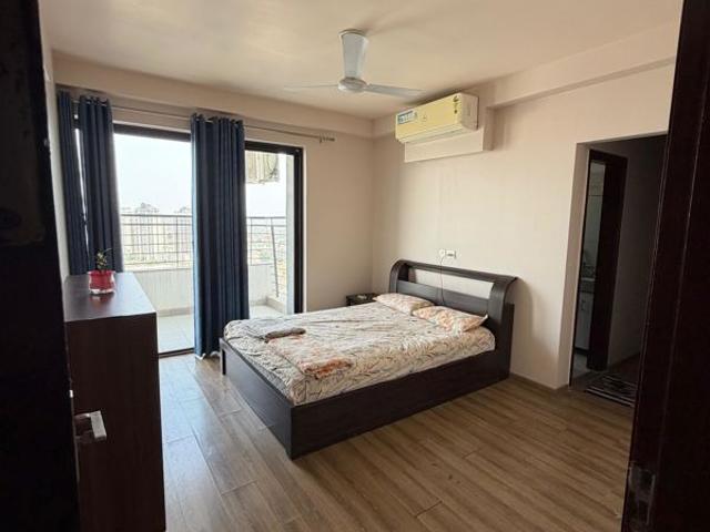 Resale | 3 BHK + 2059 Sq.Ft. Apartment in Godrej Icon