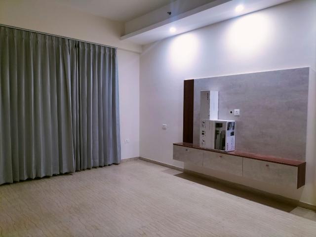 Resale | 3 BHK 2070 Sq.Ft. Apartment in ABA Cleo County