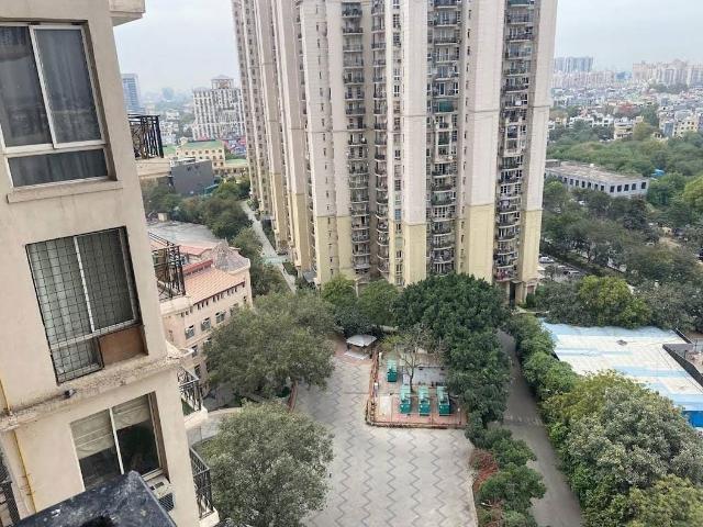 Resale | 3 BHK + 2080 Sq.Ft. Apartment in DLF Regency Park II