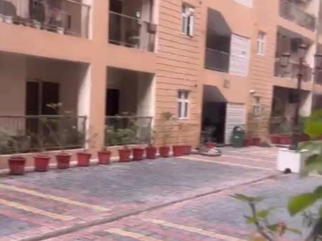 Resale | 3 BHK 2090 Sq.Ft. Apartment in Uninav Eden