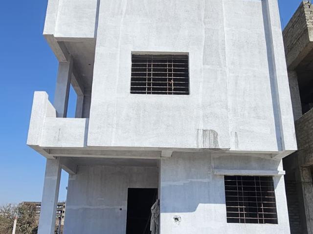 Resale | 3 BHK 2000 Sq.Ft. Villa in Wagholi