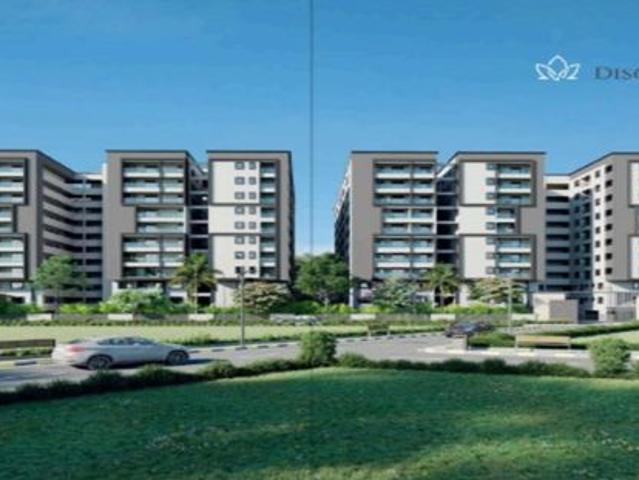 Resale | 3 BHK 2000 Sq.Ft. Apartment in Ideas Shoba Nath