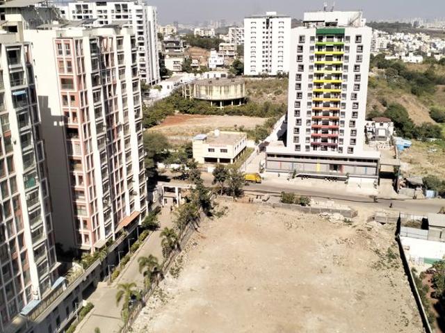 Resale | 3 BHK 2000 Sq.Ft. Apartment in Sharada Oxford Classic