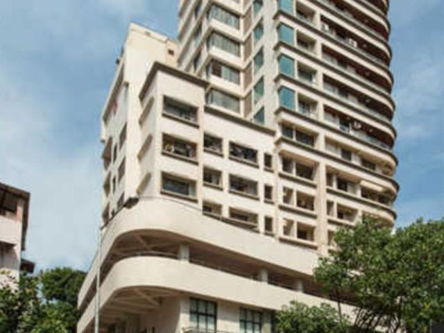 Resale | 3 BHK 2000 Sq.Ft. Apartment in Shivaji Park