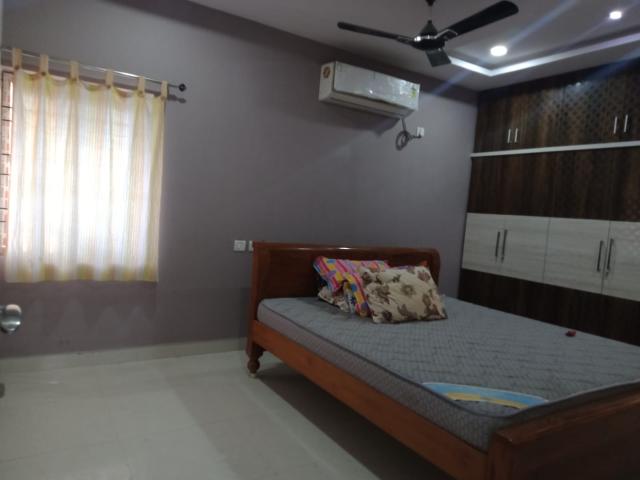 Resale | 3 BHK 2010 Sq.Ft. Apartment in Aditya Towers Bowenpally