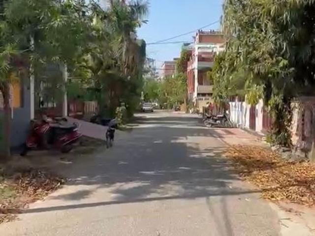 Resale | 3 BHK 2025 Sq.Ft. Independent House in South City