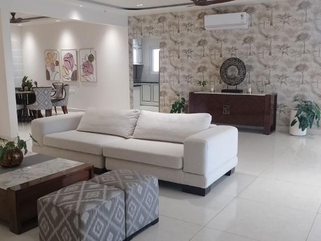 Resale | 3 BHK + 2150 Sq.Ft. Apartment in Vian Vayu