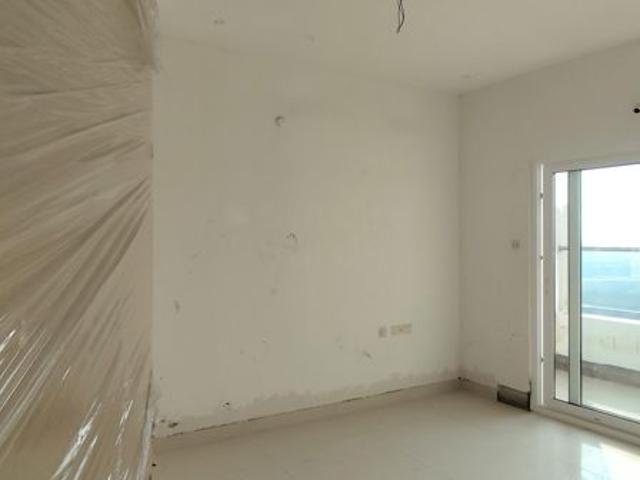 Resale | 3 BHK 2180 Sq.Ft. Apartment in Lansum El Dorado