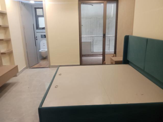 Resale | 3 BHK 2196 Sq.Ft. Apartment in Raja Park