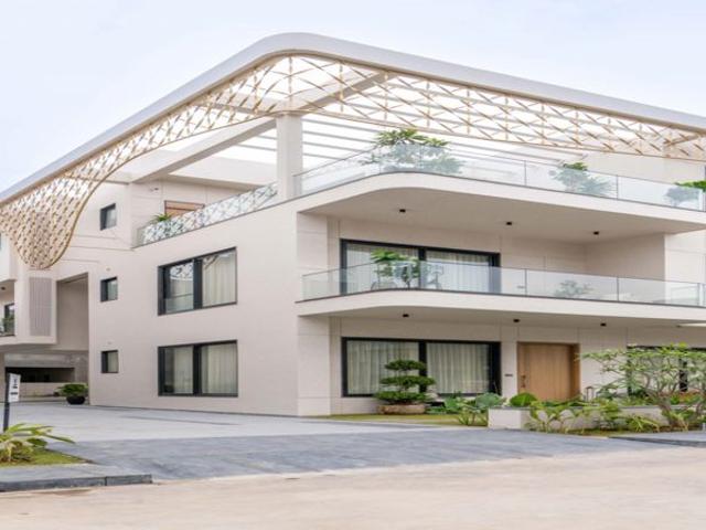 Resale | 3 BHK 2100 Sq.Ft. Villa in Srihari Anithara Aura