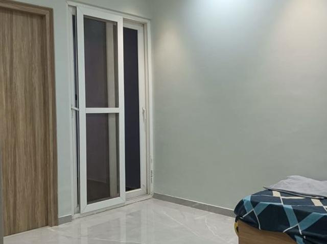 Resale | 3 BHK + 2105 Sq.Ft. Apartment in Ansal Celebrity Meadows
