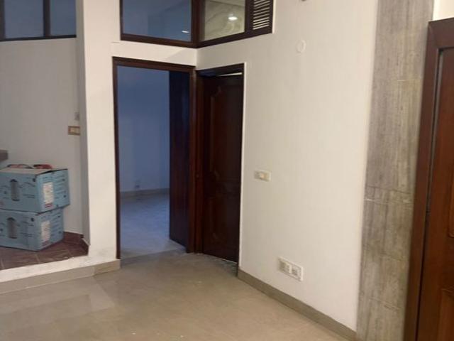 Resale | 3 BHK 210 Sq.Yd. Apartment in Malviya Nagar