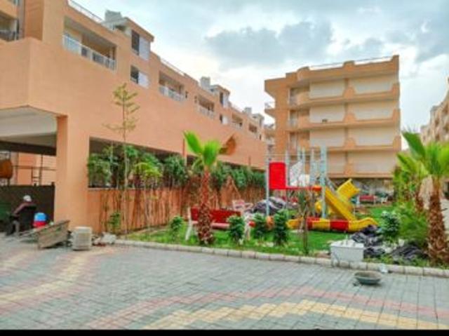 Resale | 3 BHK 2125 Sq.Ft. Apartment in Uninav Utopia
