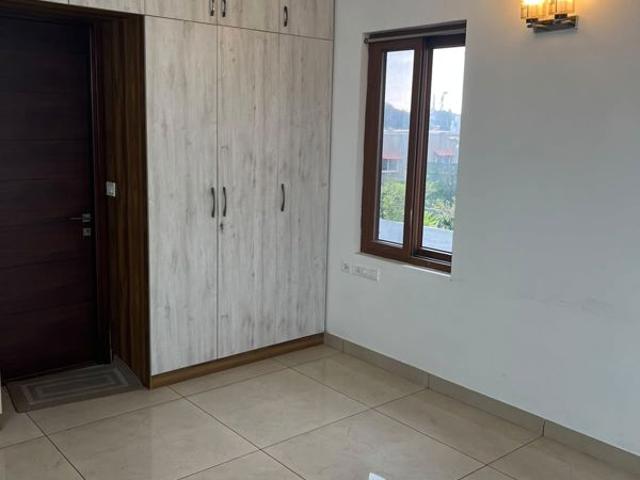 Resale | 3 BHK + 2240 Sq.Ft. Apartment in PCOC Lanai