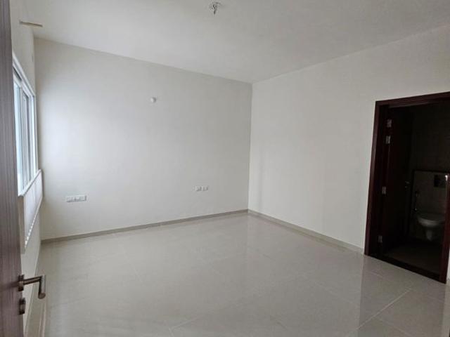 Resale | 3 BHK 2240 Sq.Ft. Apartment in PCOC Lanai