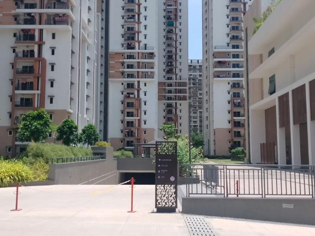 Resale | 3 BHK + 2257 Sq.Ft. Apartment in Aparna Zenon