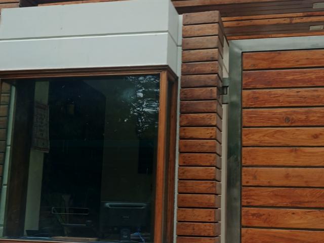 Resale | 3 BHK 225 Sq.Yd. Independent House in Dlf Ankur Vihar