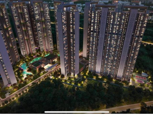 Resale | 3 BHK 2280 Sq.Ft. Apartment in Signature Global Cloverdale