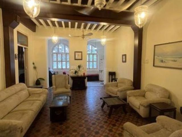 Resale | 3 BHK 2200 Sq.Ft. Apartment in Colaba