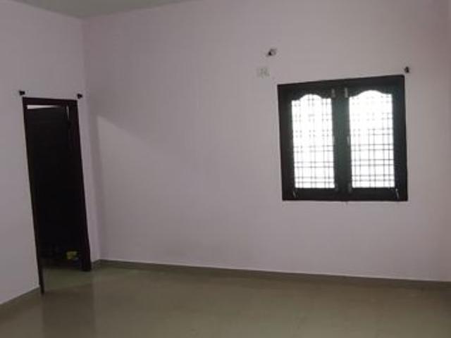 Resale | 3 BHK 2200 Sq.Ft. Apartment in Akash Residency Alwal