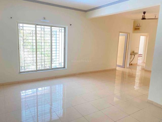 Resale | 3 BHK 2200 Sq.Ft. Apartment in Tathawade