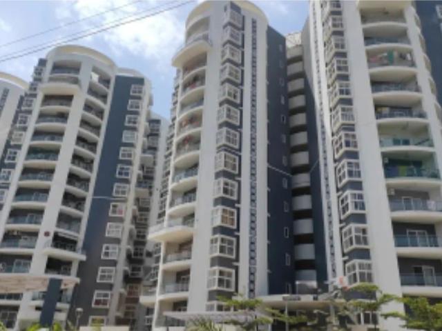 Resale | 3 BHK 2340 Sq.Ft. Apartment in Candeur Carlisle