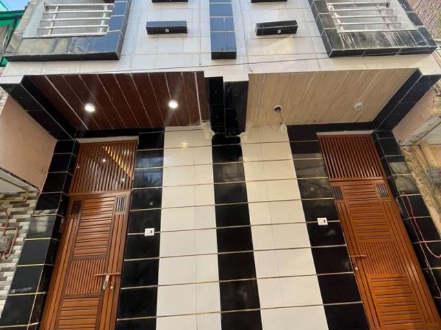 Resale | 3 BHK 235 Sq.Ft. Independent House in Uttam Nagar