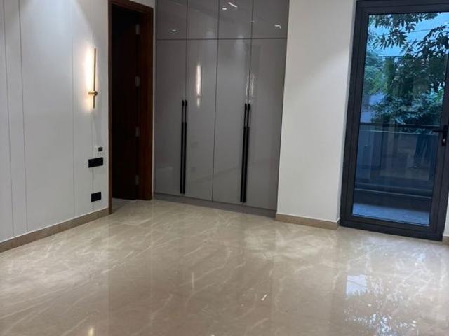 Resale | 3 BHK + 2370 Sq.Ft. Apartment in The Legend One