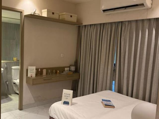 Resale | 3 BHK 230 Sq.Yd. Apartment in Sushant Lok I