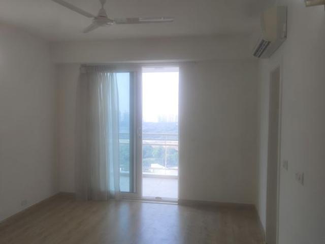 Resale | 3 BHK + 2329 Sq.Ft. Apartment in DLF Park Place