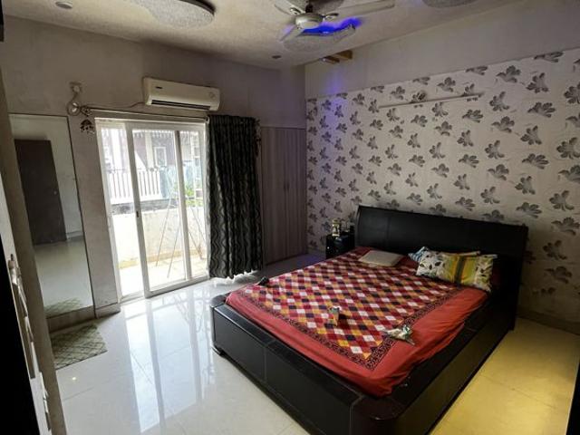 Resale | 3 BHK 2450 Sq.Ft. Villa in BU Bhandari Chrrysalis