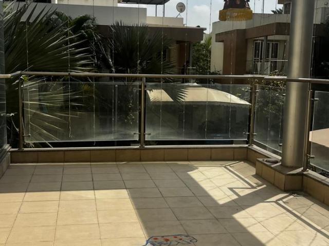 Resale | 3 BHK 2450 Sq.Ft. Villa in Kolte Patil Life Republic Penthouses