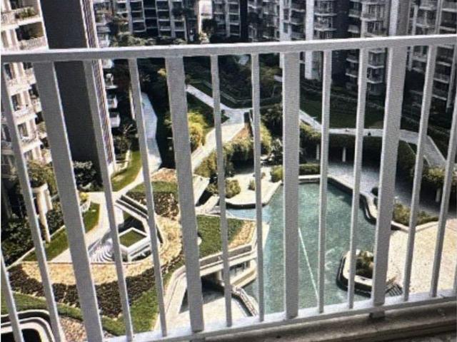 Resale | 3 BHK 2450 Sq.Ft. Apartment in Ireo Victory Valley