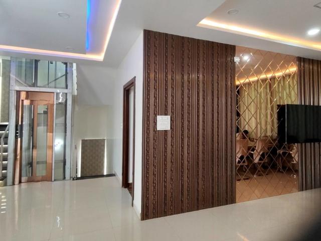 Resale | 3 BHK 2400 Sq.Ft. Villa in GNR Anvaya Icon City
