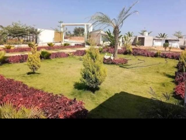 Resale | 3 BHK 2400 Sq.Ft. Villa in Grand Akshaya Manor
