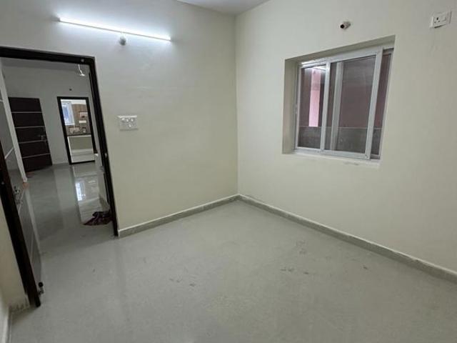Resale | 3 BHK 2400 Sq.Ft. Apartment in Apoorva Residency Tarnaka