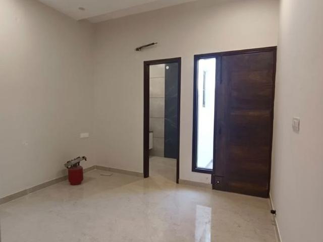 Resale | 3 BHK 2400 Sq.Ft. Independent House in Dera Bassi