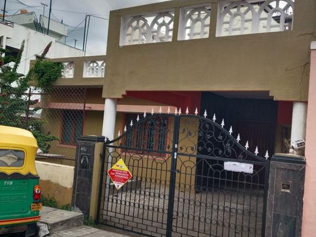 Resale | 3 BHK + 2400 Sq.Ft. Independent House in Ramamurthy Nagar
