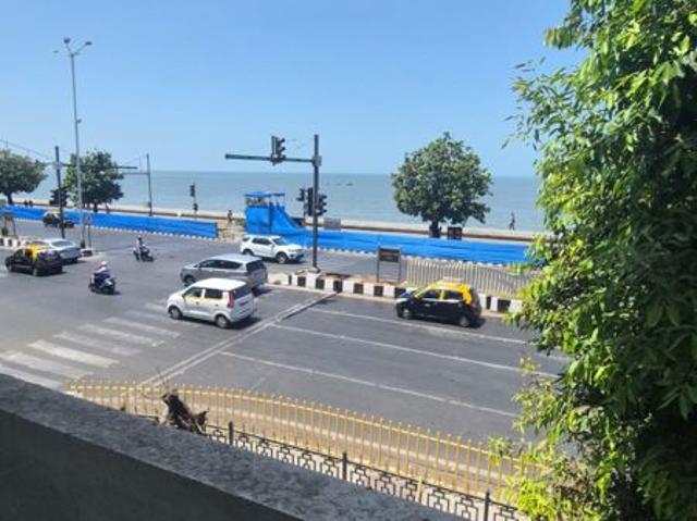 Resale | 3 BHK 2540 Sq.Ft. Apartment in Krishna Mahal