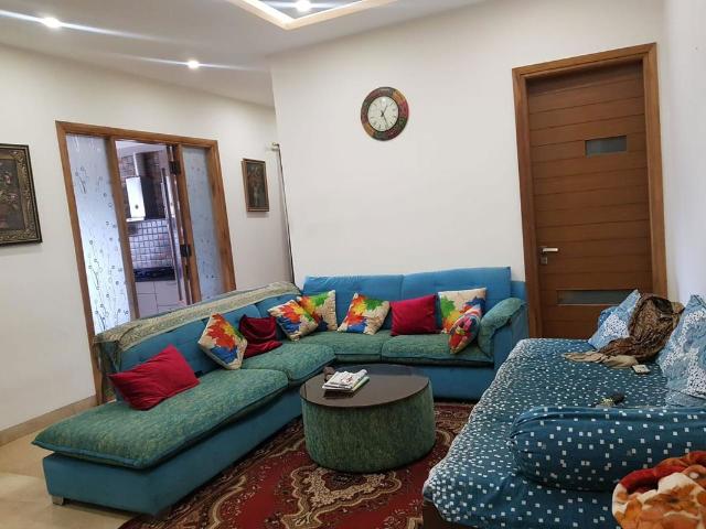 Resale | 3 BHK 2500 Sq.Ft. Villa in Malibu Town