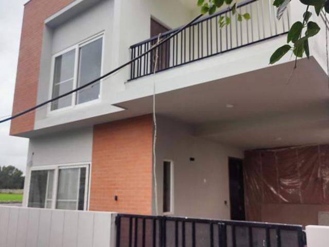 Resale | 3 BHK 2500 Sq.Ft. Independent House in Kanakashree Layout