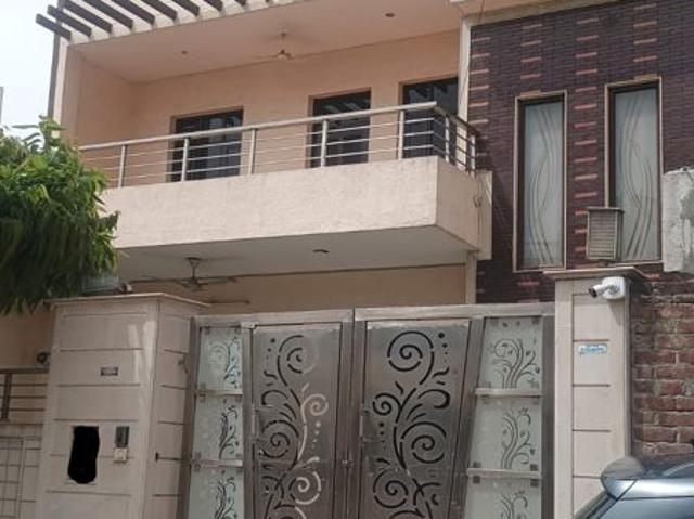 Resale | 3 BHK 250 Sq.Yd. Independent House in Sector 9