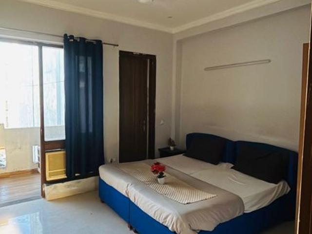 Resale | 3 BHK 2514 Sq.Ft. Apartment in Godrej Aristocrat