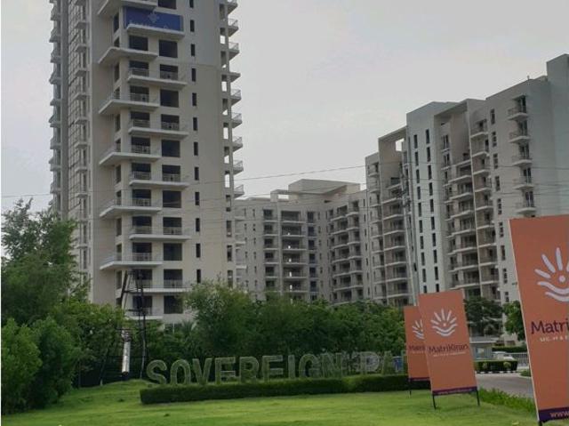 Resale | 3 BHK 2650 Sq.Ft. Apartment in Vatika Sovereign Next