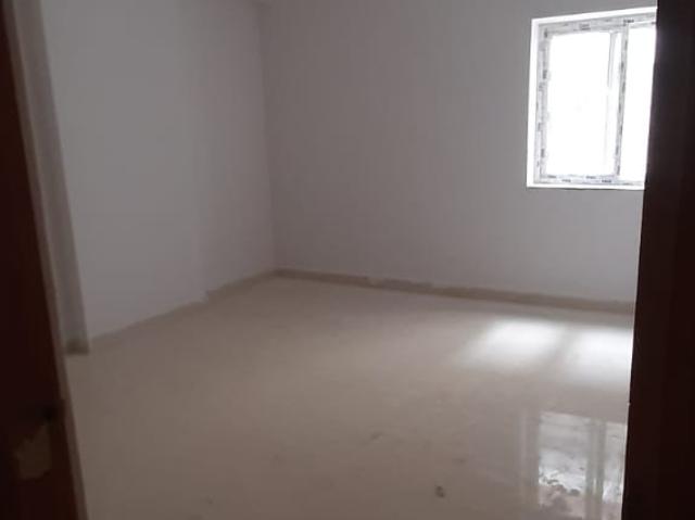 Resale | 3 BHK 2680 Sq.Ft. Apartment in Mahaveer Crystal Garden