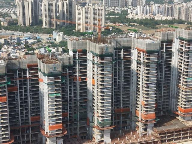 Resale | 3 BHK + 2700 Sq.Ft. Apartment in Elan The Presidential