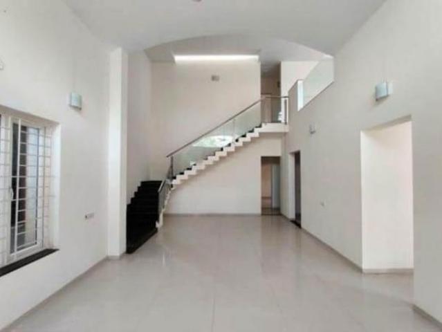 Resale | 3 BHK 2800 Sq.Ft. Villa in Manas Morning Dew Row House