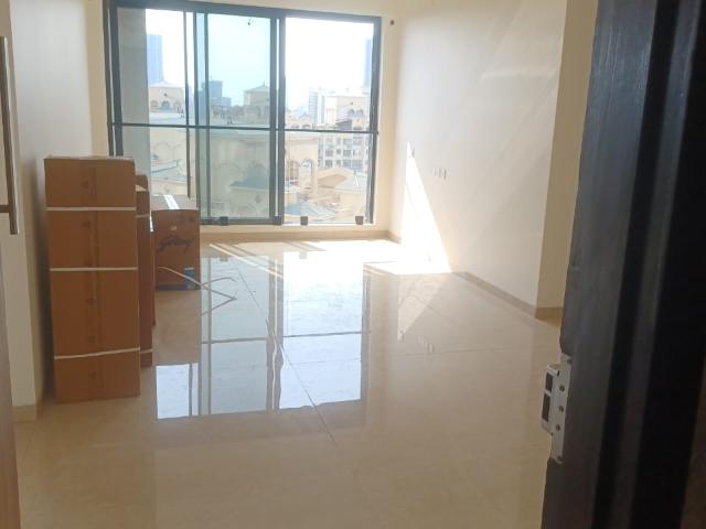 Resale | 3 BHK 3081 Sq.Ft. Apartment in Walkeshwar