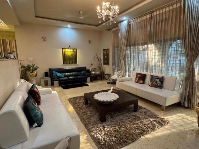 Resale | 3 BHK + 5000 Sq.Ft. Villa in Jakkuru